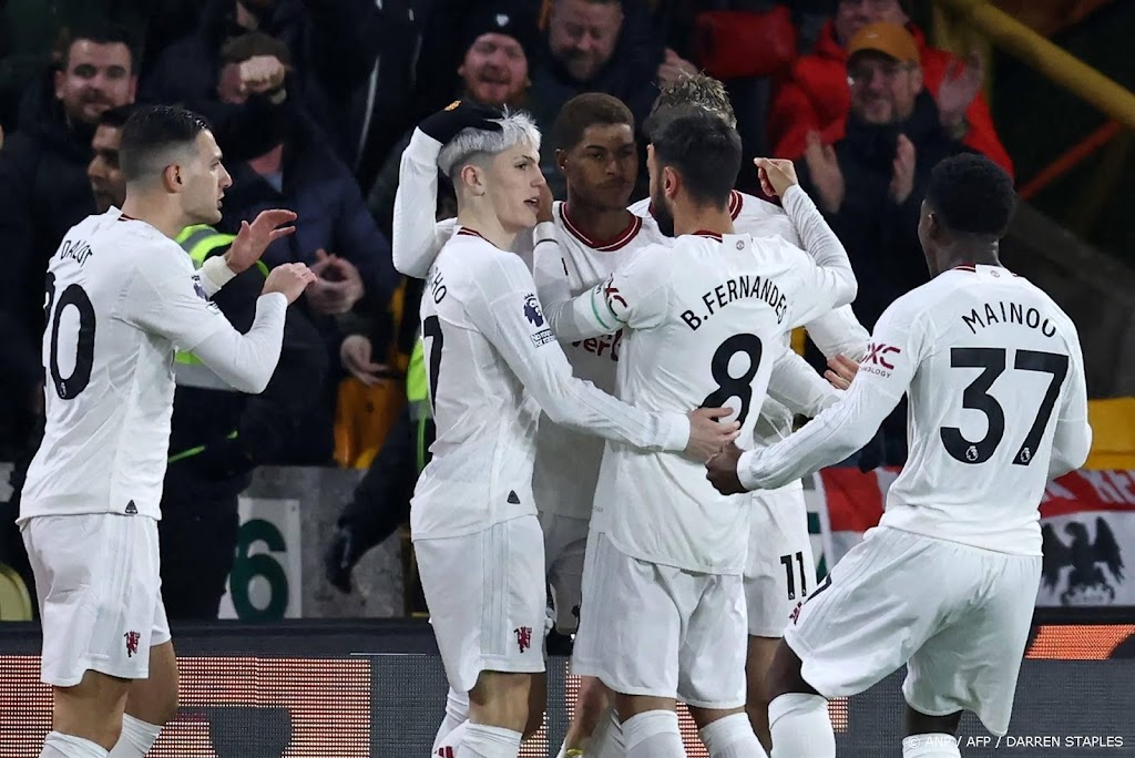 Manchester United wint in Wolverhampton na bizarre slotfase