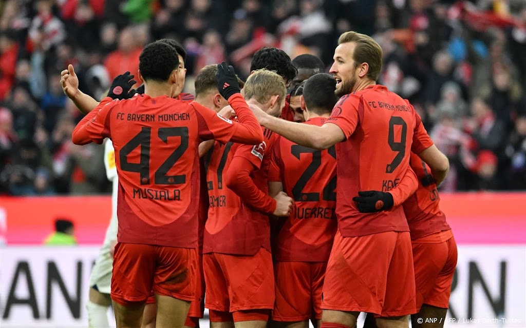 Bayern München wint van Kiel, Dortmund verslaat Heidenheim