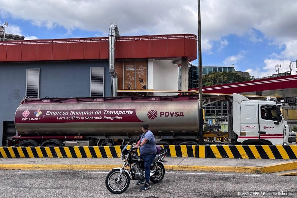 Trump: India gaat olie kopen uit Venezuela in plaats van Iran