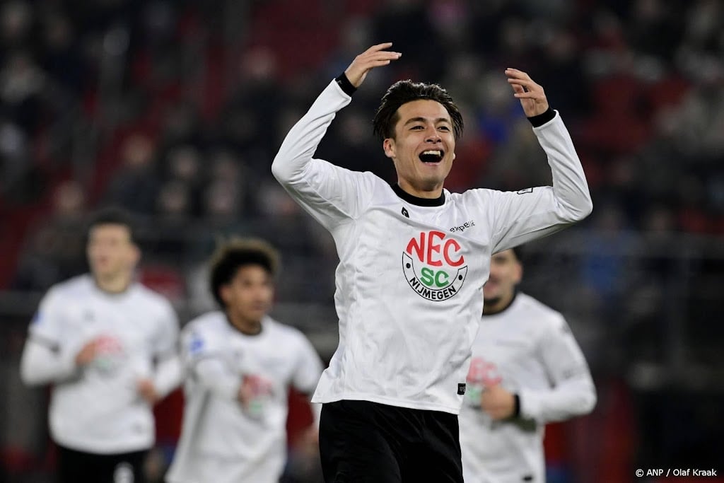 Ajax wil Japanner Sano overnemen van concurrent NEC