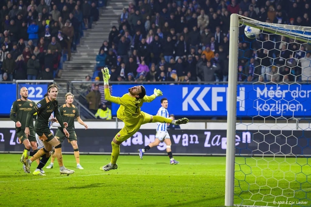 Nieuwkomers bezorgen FC Utrecht een punt in Heerenveen