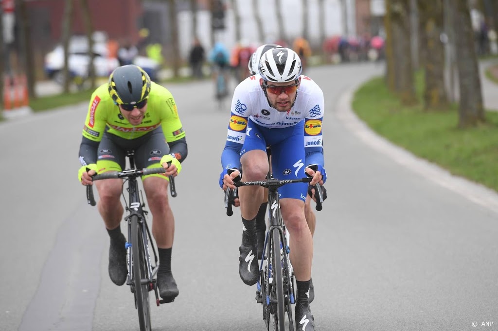 Wielrenner Asgreen wint na solo Kuurne-Brussel-Kuurne