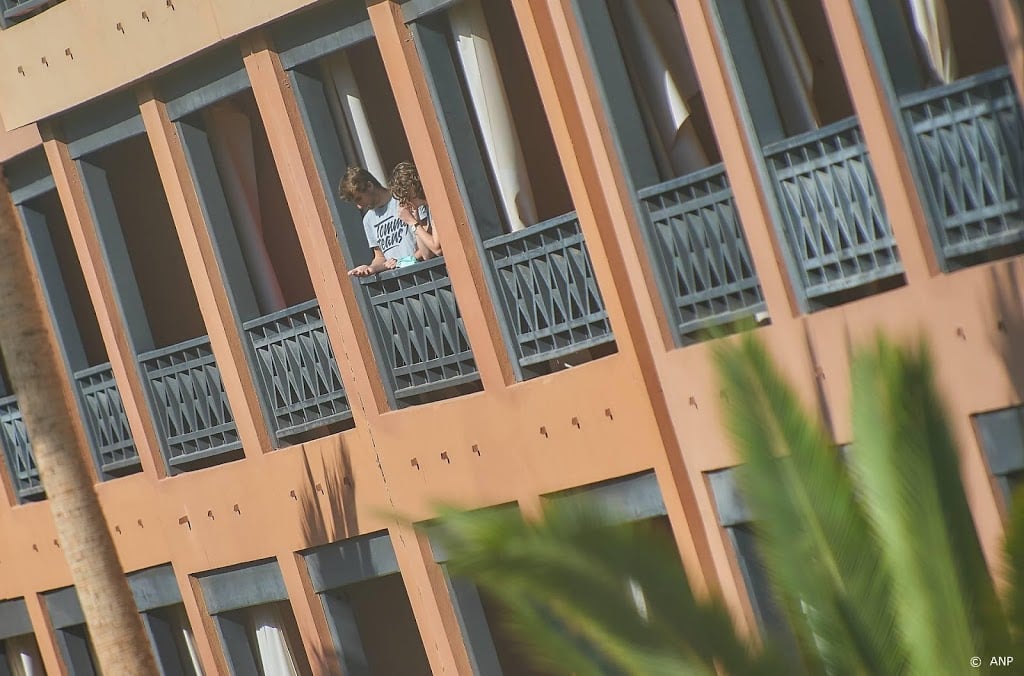 Gasten 'coronahotel' Tenerife mogen weg na negatieve test