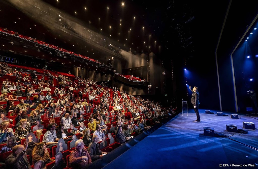 Geen coronabesmettingen tijdens theatervoorstelling Guido Weijers