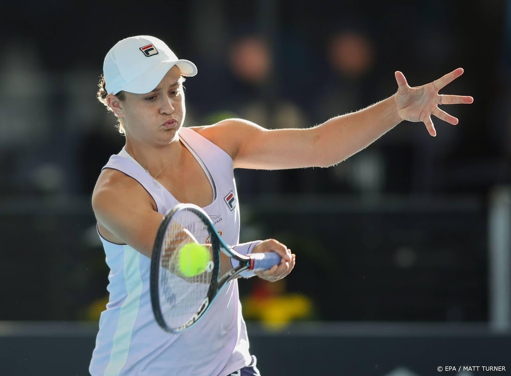 Geblesseerde tennisster Barty mist na Doha ook Dubai