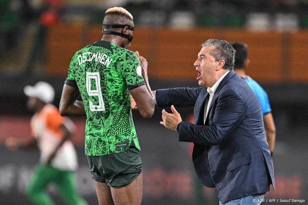 Bondscoach Peseiro neemt afscheid van voetballers Nigeria