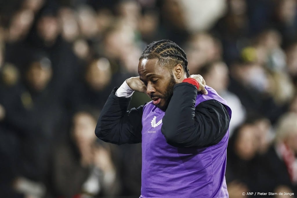 Feyenoord-aanwinst Sterling krijgt tegen Twente weer reserverol 