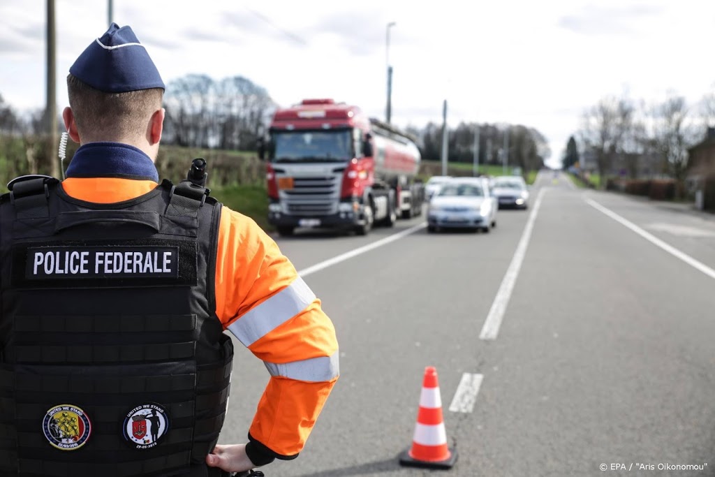 Politie België dreigt te staken vanwege 'coronaspugers'