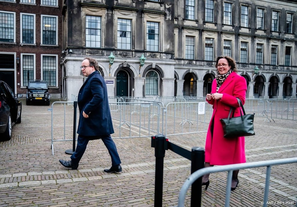 Crisisministers laten taken overnemen wegens verkenning