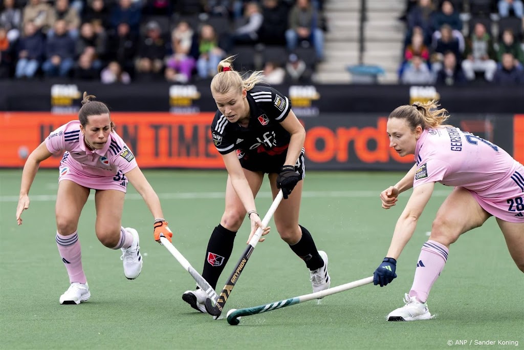 Hockeysters Amsterdam winnen finale Euro Hockey League