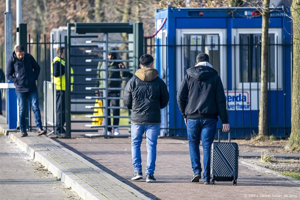 SCP: meeste Nederlanders niet sterk voor of tegen migratie