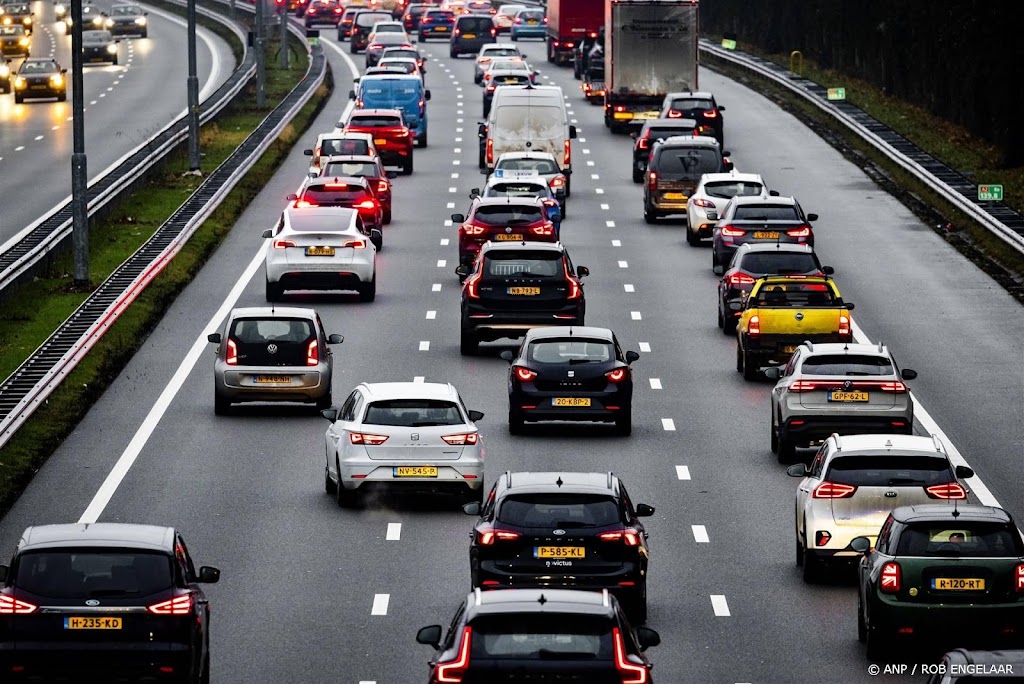Vaker en langer file op Nederlandse snelwegen dan jaar eerder