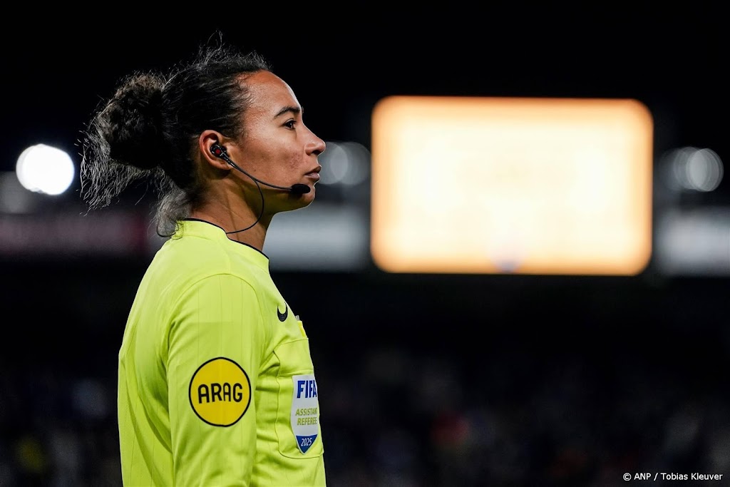 Drie Nederlandse officials naar EK voetbal voor vrouwen