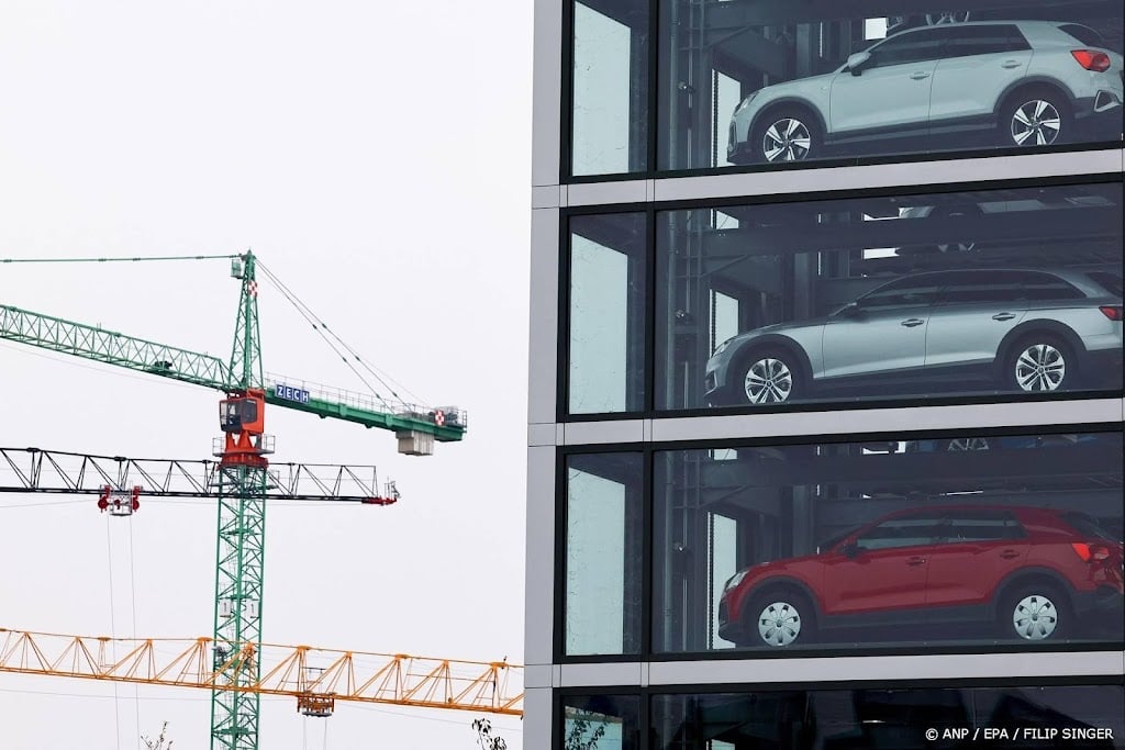 Autoverkopen licht gestegen na twee maanden van daling