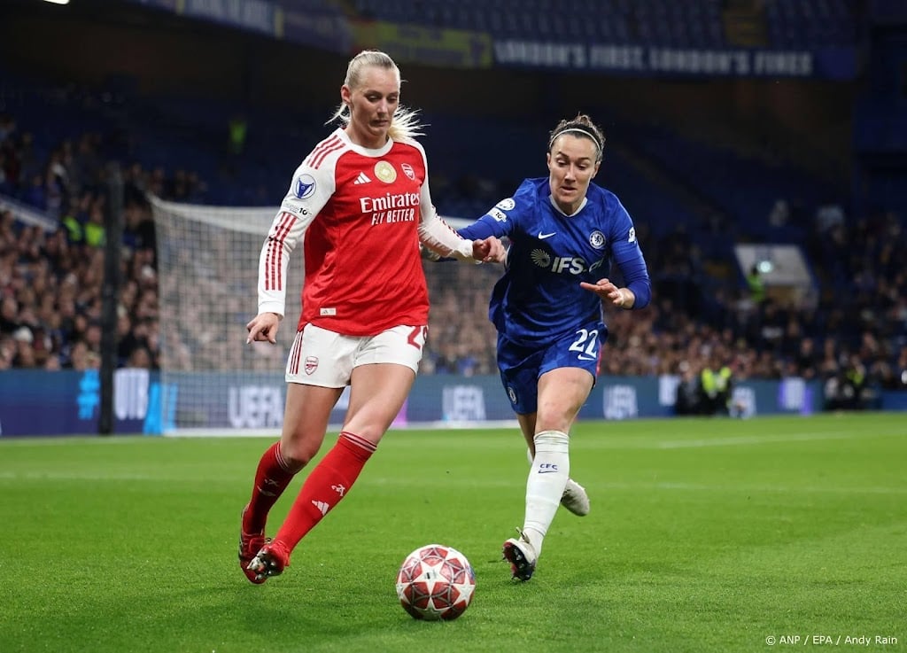 Coach Slegers met Arsenal naar halve finales Champions League