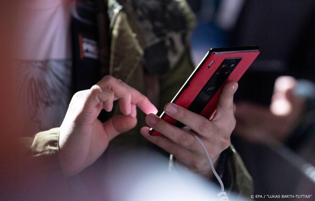 'Miljoenen minder smartphones verkocht tijdens coronacrisis'