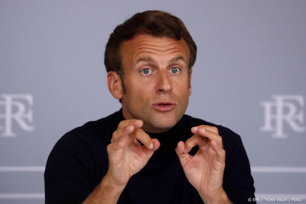 Franse president Macron: 11 mei geen terugkeer naar normaal leven