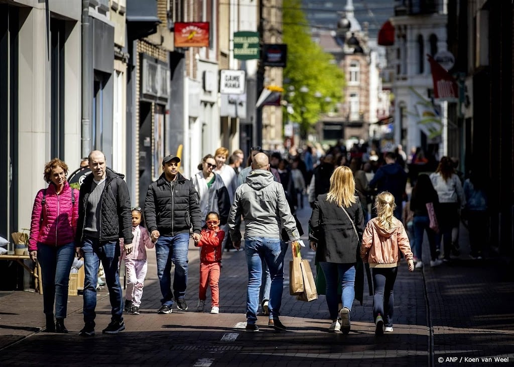 Omzet detailhandel stijgt bijna 5 procent