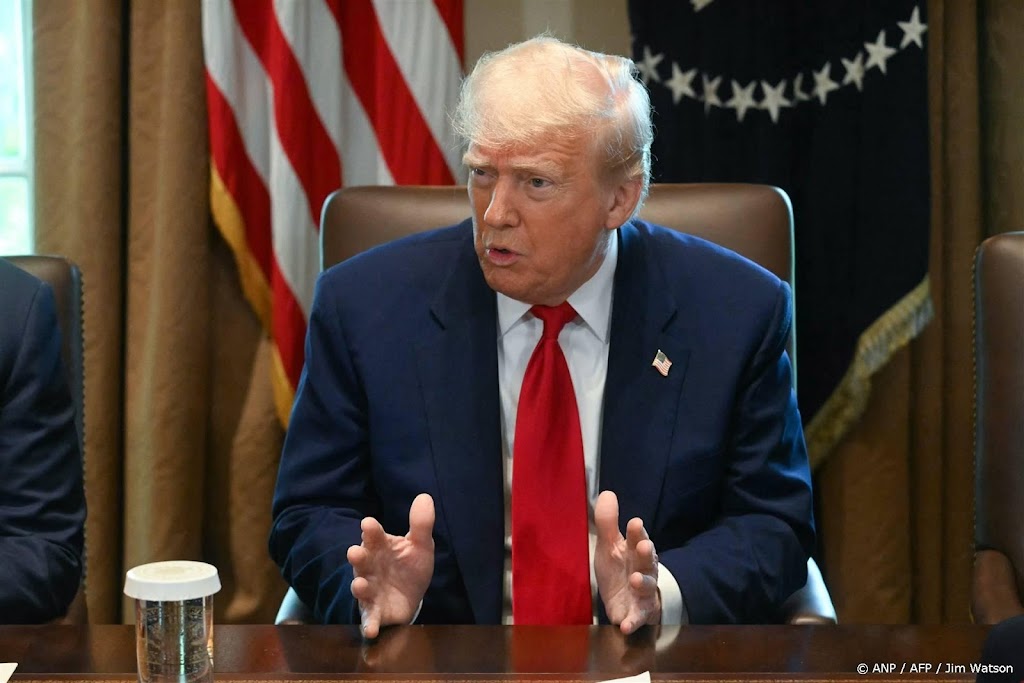 Trump erkent politieke risico's handelsbeleid maar wil doorgaan