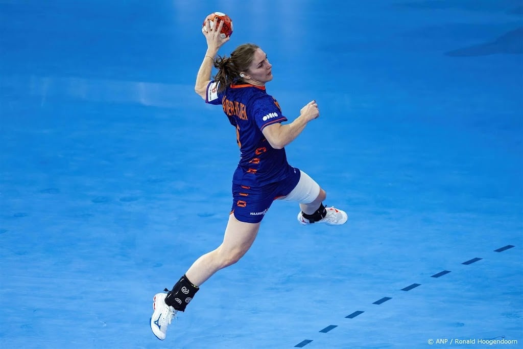 Handbalster Van der Heijden (34) kondigt afscheid aan