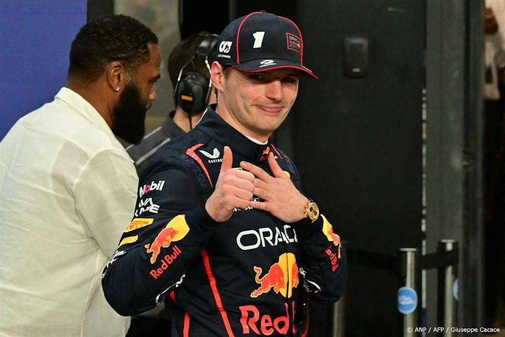 Verstappen nog niet in Miami, maar bij hoogzwangere vriendin