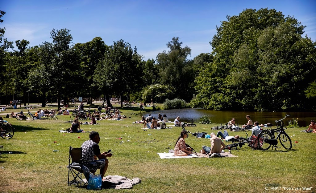 Vrienden Vondelpark vrezen 'Rotterdamse toestanden'