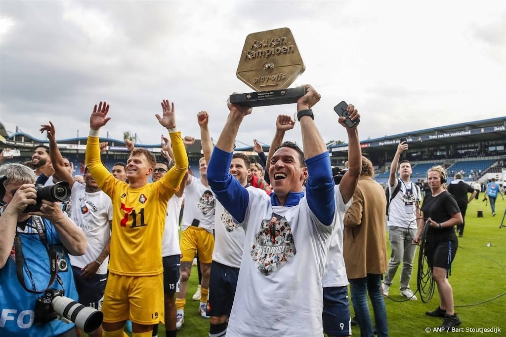 Telstar-trainer Correia was na de 3-1 zeker van promotie