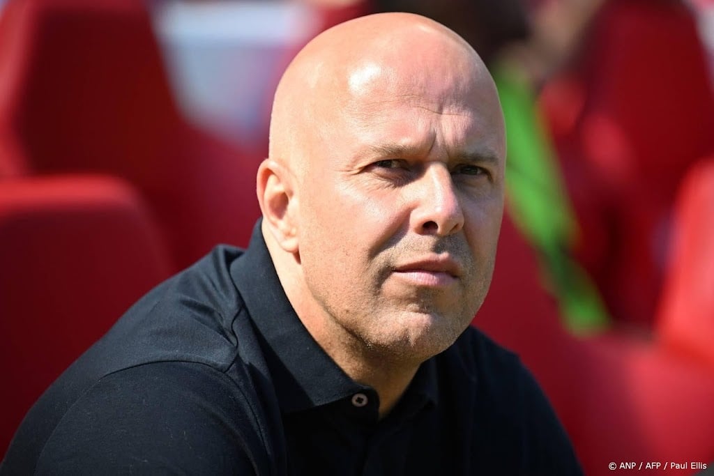Ontslagen Slot neemt in open brief afscheid van Liverpool
