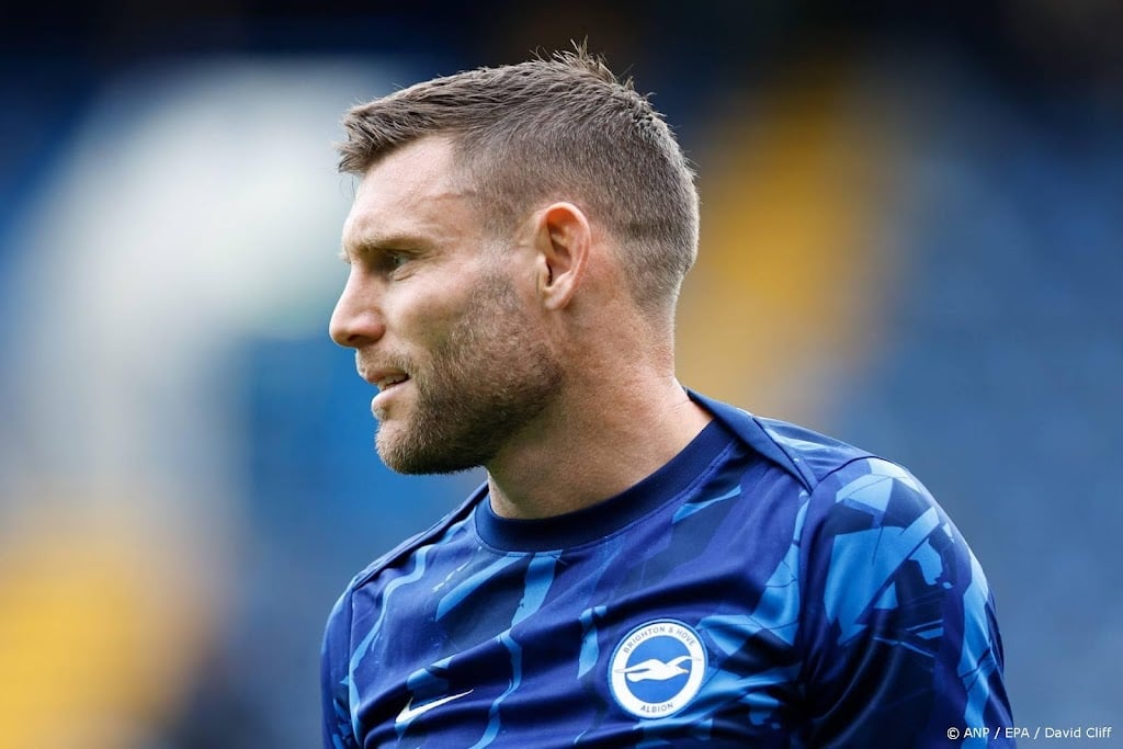 Recordhouder Milner beëindigt voetbalcarrière na 24 seizoenen 