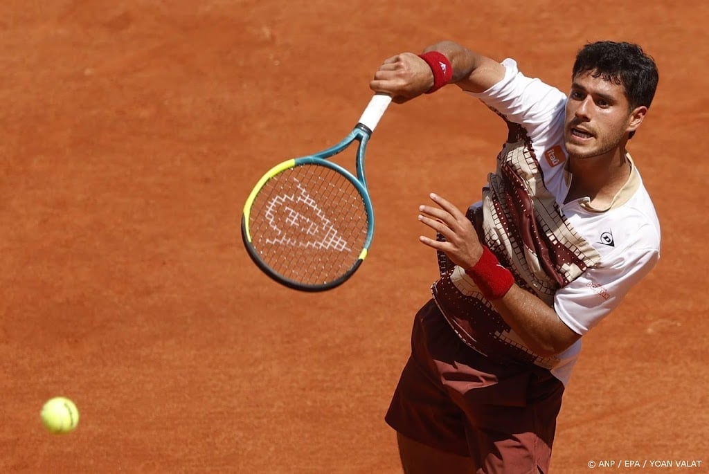 Vallejo krijgt boete om seksisme tegen umpire op Roland Garros