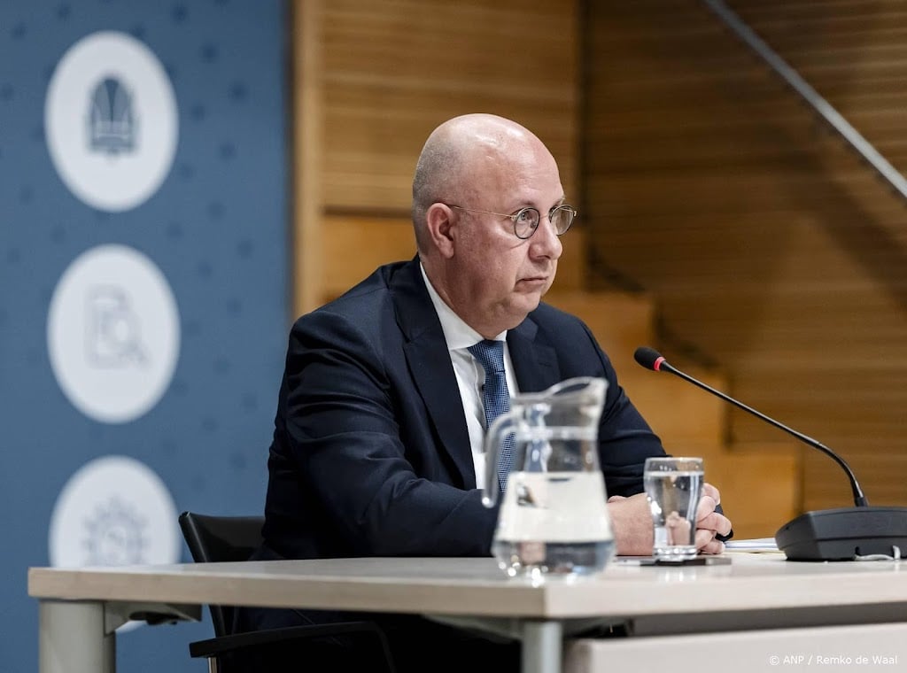 Mikkers zag al vroeg dat contactonderzoek corona niet werkte