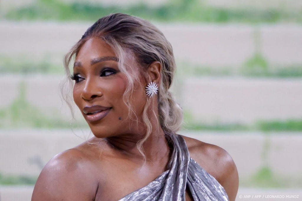 Serena Williams (44) keert terug in dubbelspel op Queen's