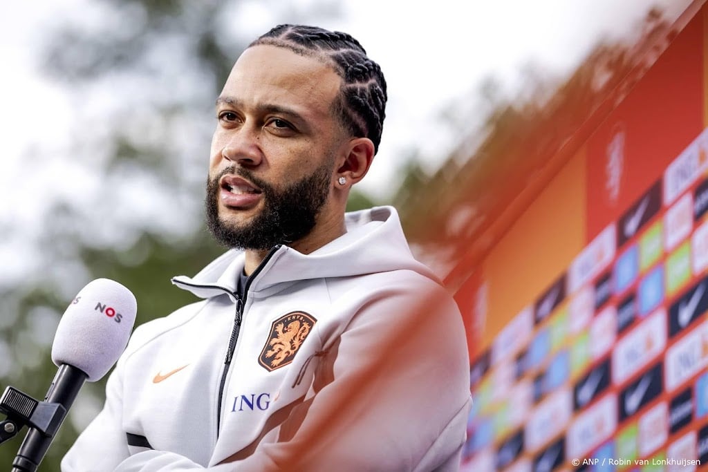 Depay stelt bondscoach Koeman gerust: ik ben fit