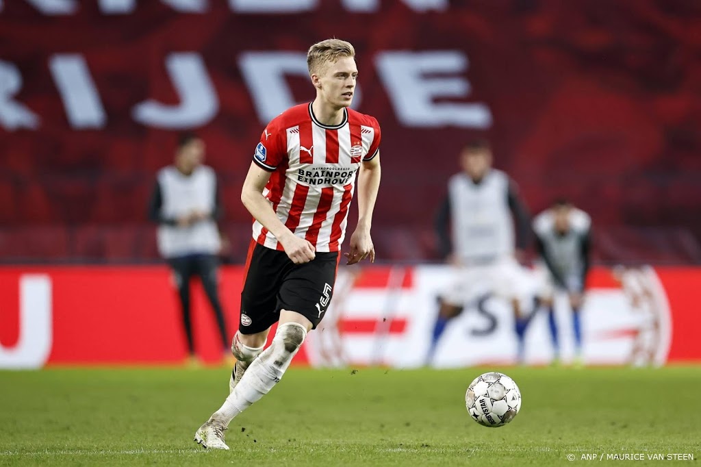 PSV verhuurt Duitser Baumgartl aan Union Berlin