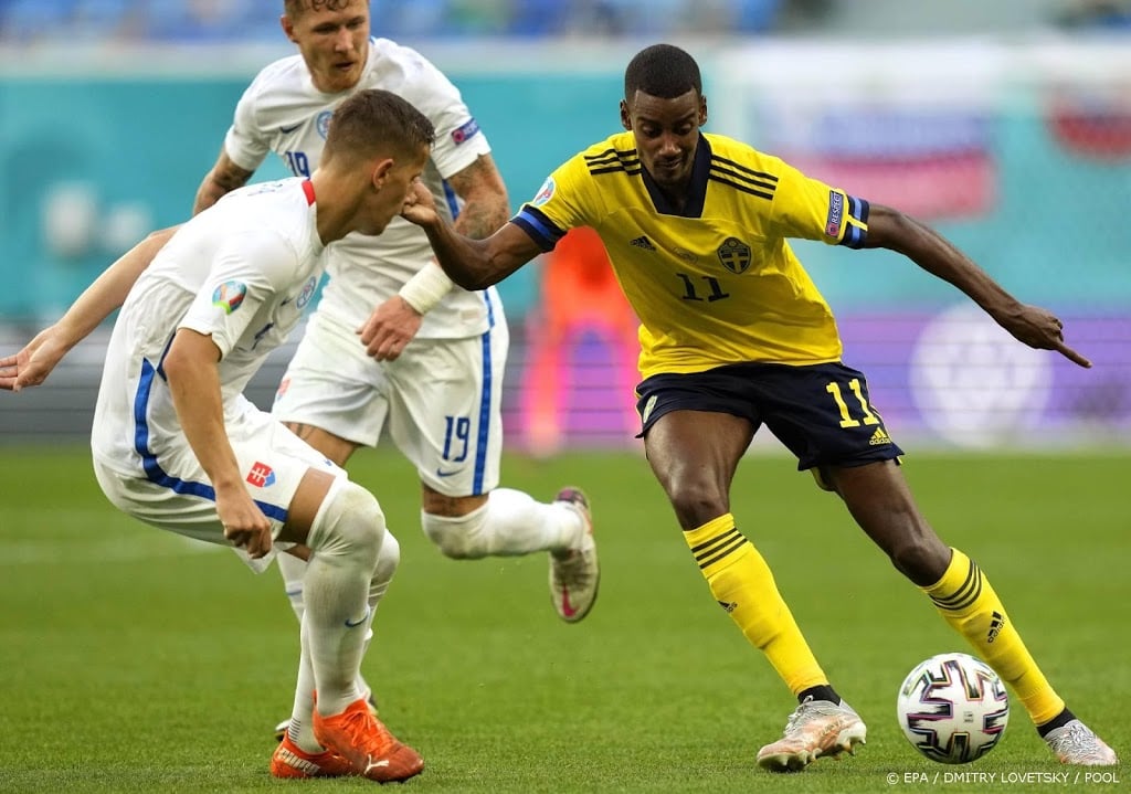 Zweedse smaakmaker Isak verlengt contract bij Real Sociedad