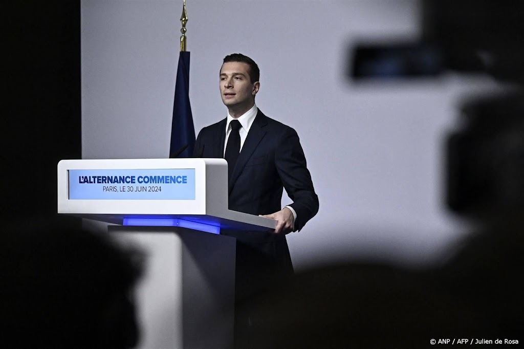 Uiterst rechts aan kop na eerste ronde Franse verkiezingen
