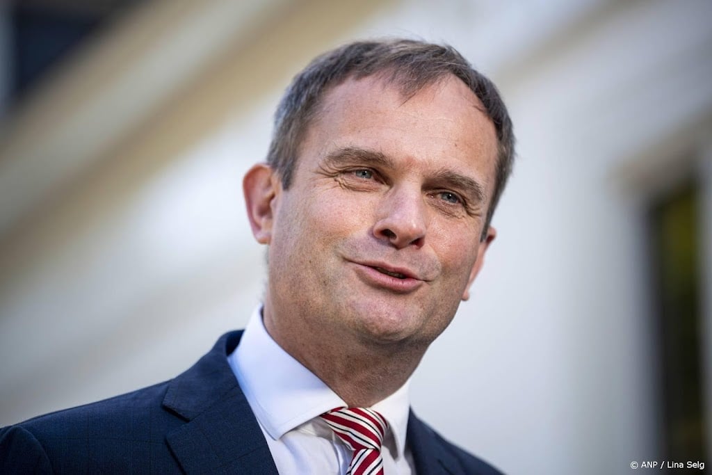 Struycken kijkt naar Britse sancties tegen genitale verminking