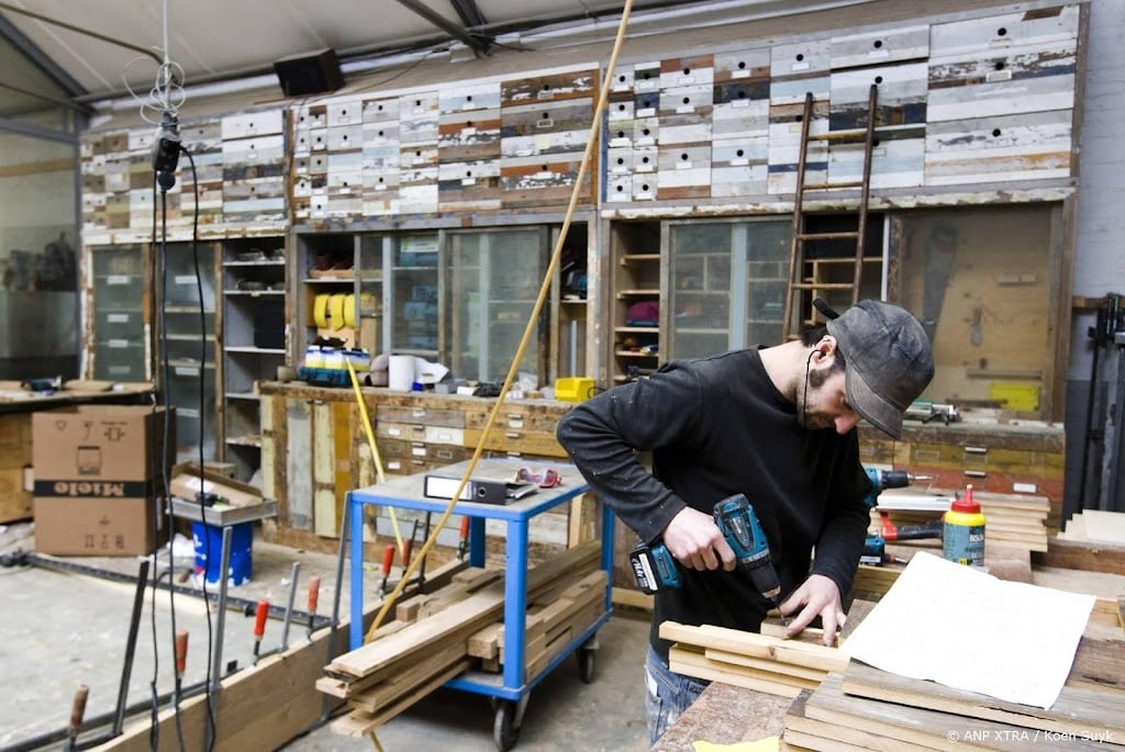 Staking interieurbouwers en meubelmakers definitief van de baan