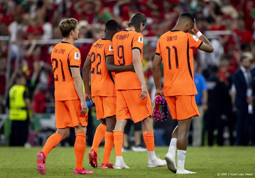 Oranje arriveert na WK-uitschakeling woensdagavond al op Schiphol