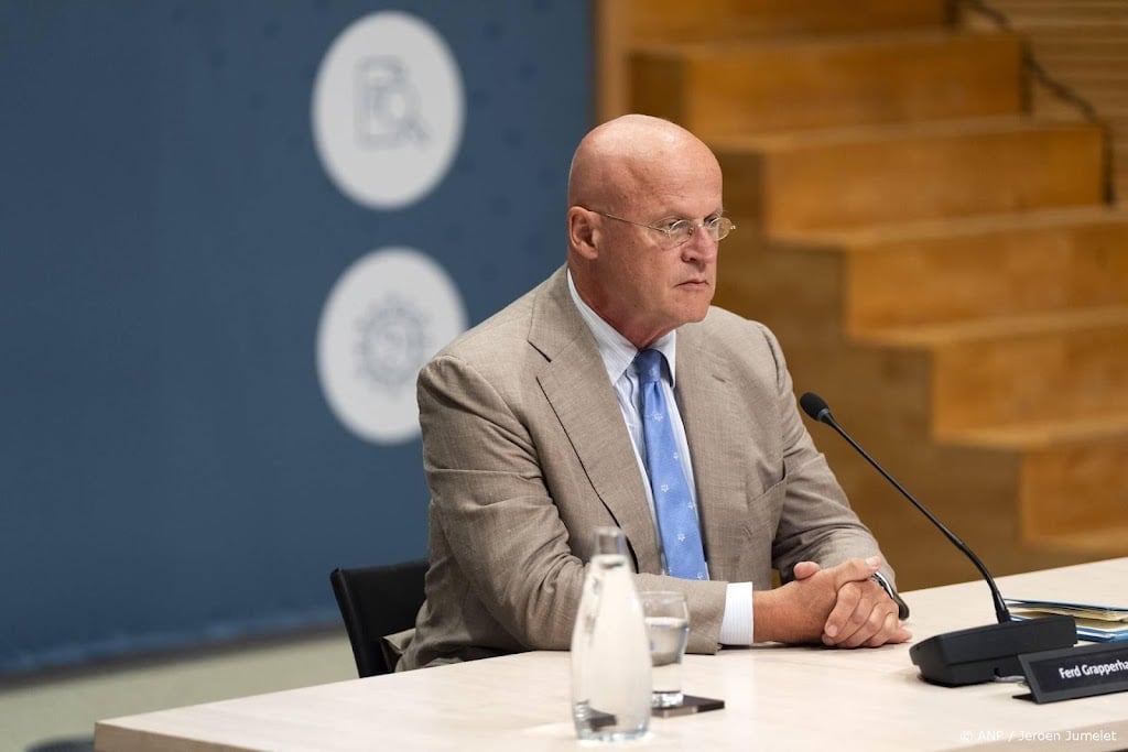 Grapperhaus dacht eerst dat corona een kwestie van weken zou zijn