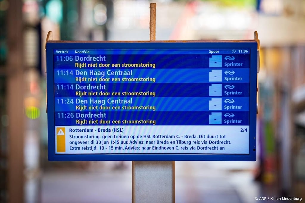 ProRail vindt oorzaak brand bij spoor Rotterdam