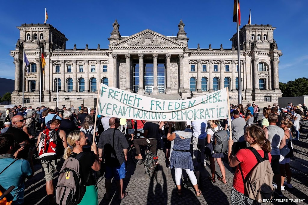 Duizenden protesteren in Berlijn tegen coronamaatregelen