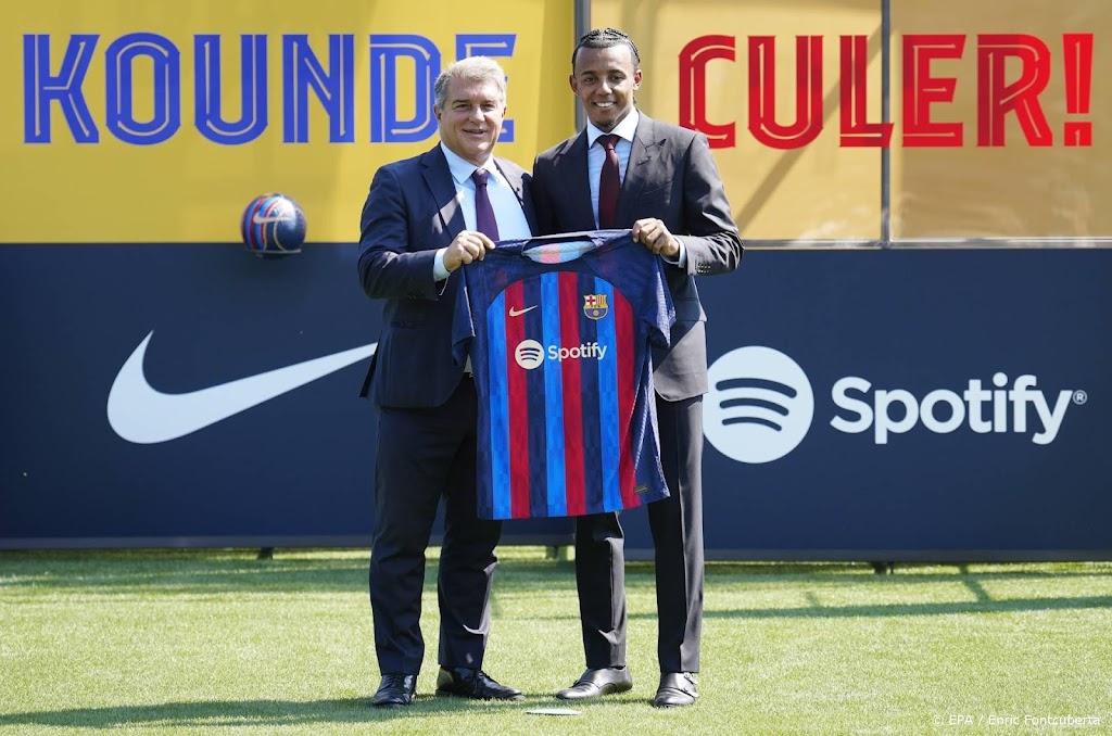 Koundé tekent voor vijf jaar bij FC Barcelona