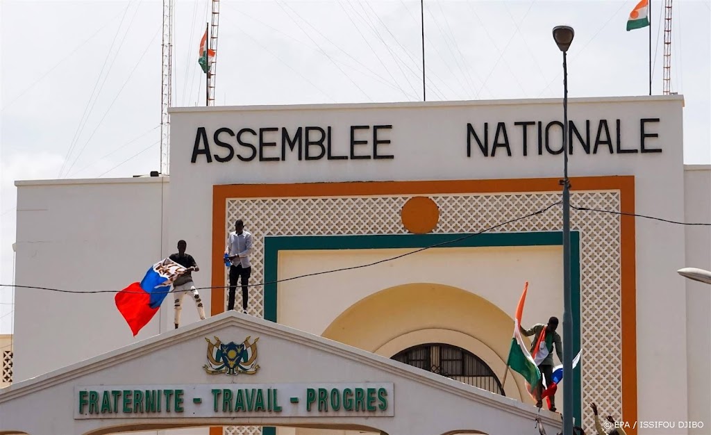 Ministerie van Buitenlandse Zaken: reisadvies Niger kleurt rood