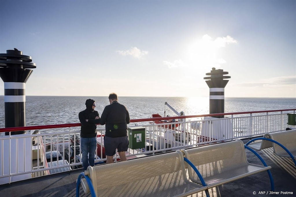 Nieuwe dienstregeling boot Ameland verloopt 'zeer voorspoedig'