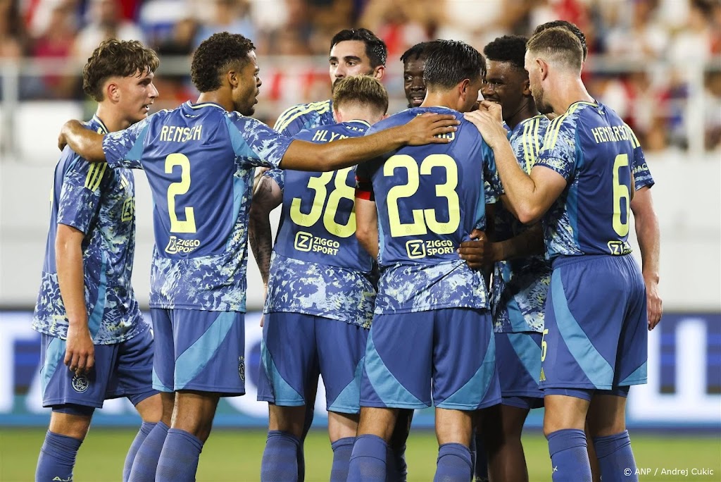Ajax wint ook uitduel met Vojvodina in voorronde Europa League 