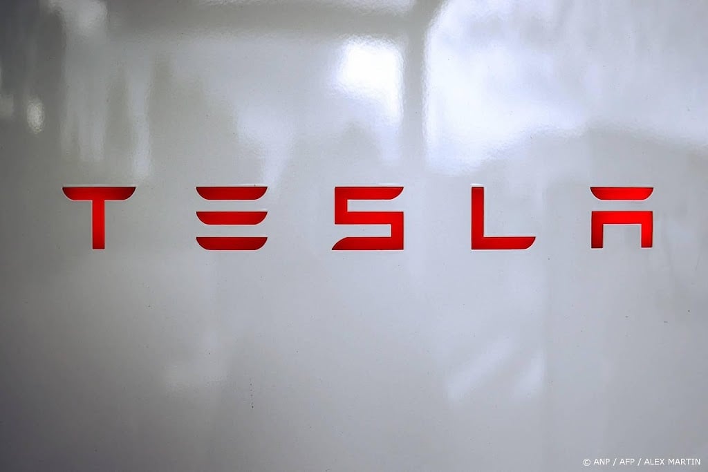 Tesla moet honderden miljoenen betalen om dodelijk ongeluk in VS