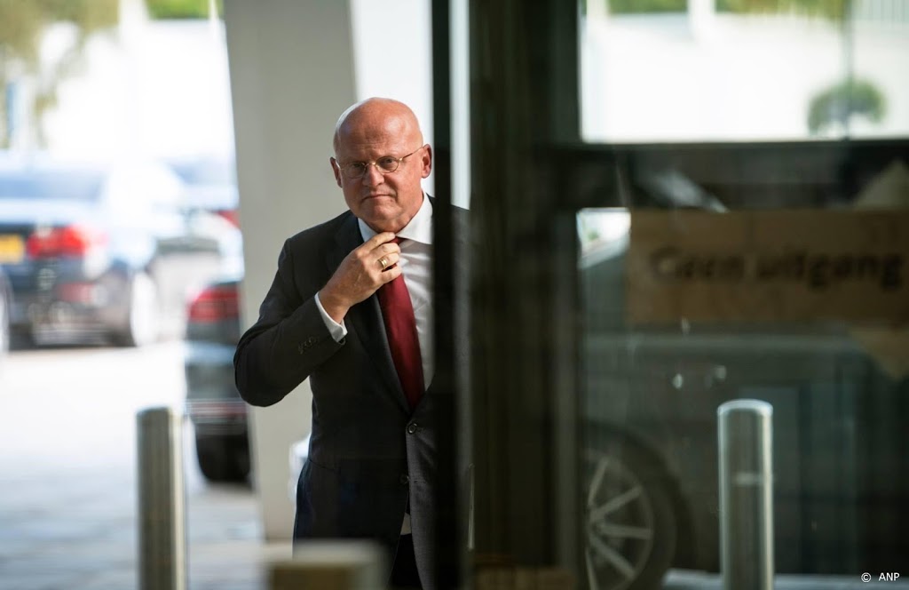 Kamer wil Grapperhaus bevragen over bruiloft