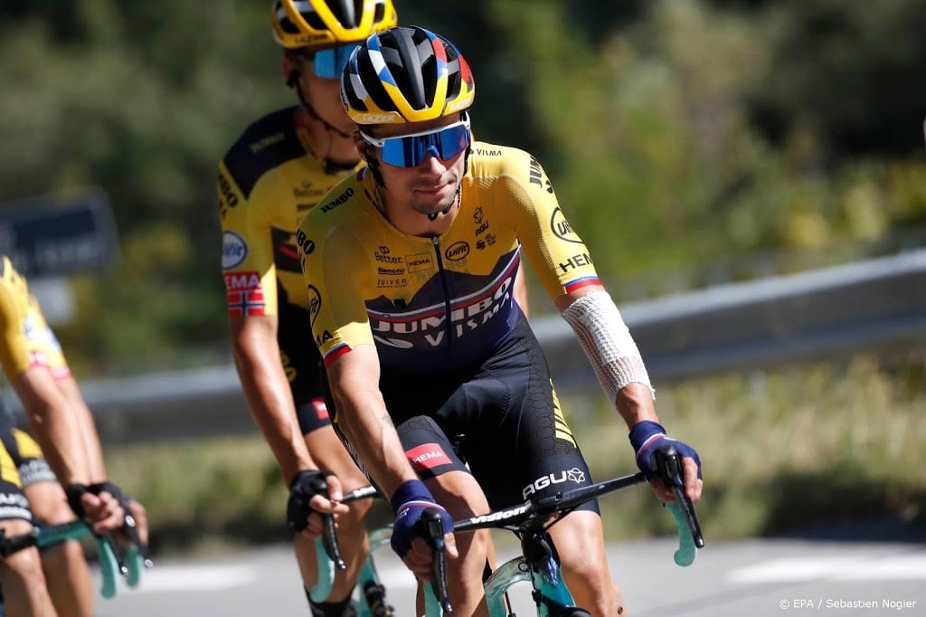 Wielrenner Roglic bezorgt Jumbo-Visma zege in vierde Touretappe 