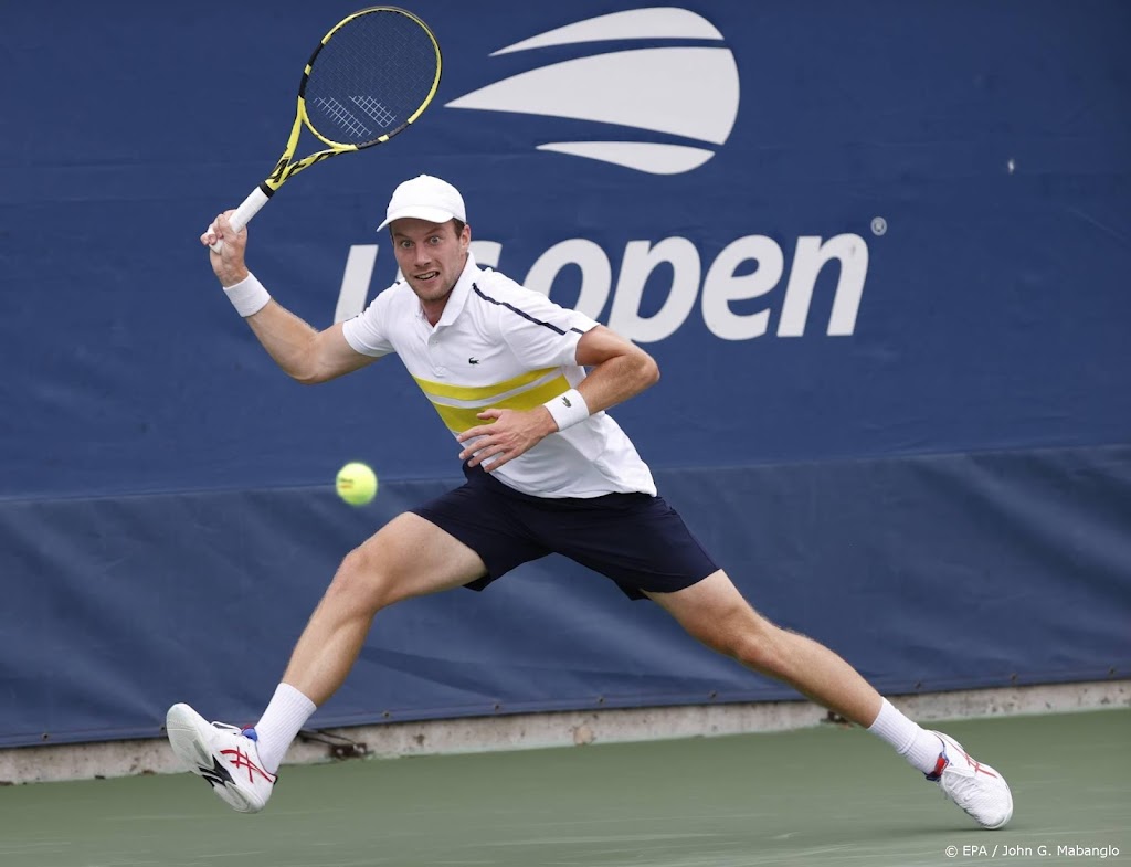 Van de Zandschulp verrast Ruud en bereikt derde ronde US Open